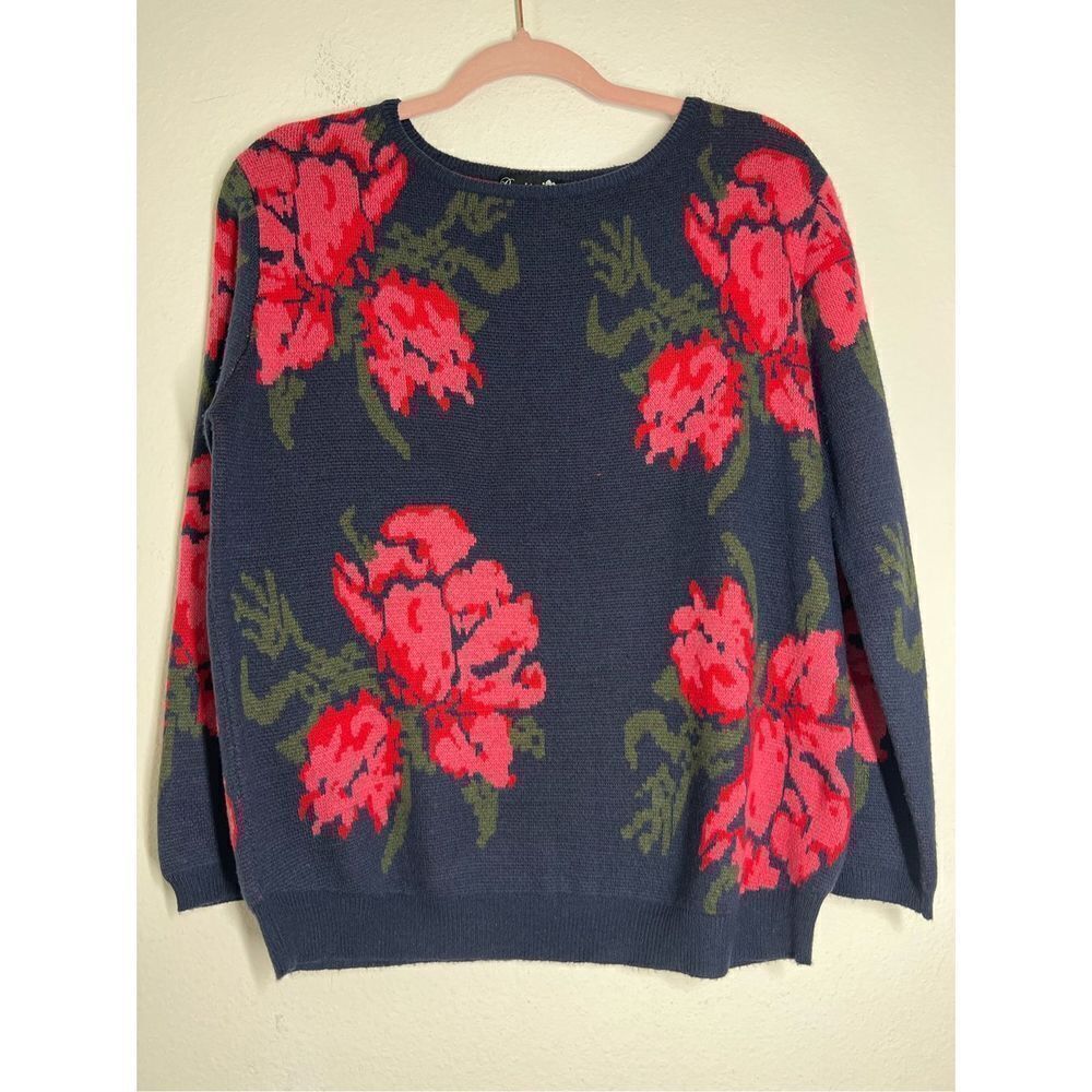 Danity  Blue & Red Floral Ribbed-Trim Crewneck Sweater - Women Size M 5% Angora